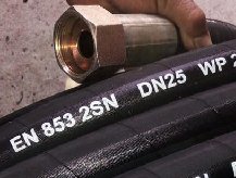 <b>树脂管特点及应用范围</b>